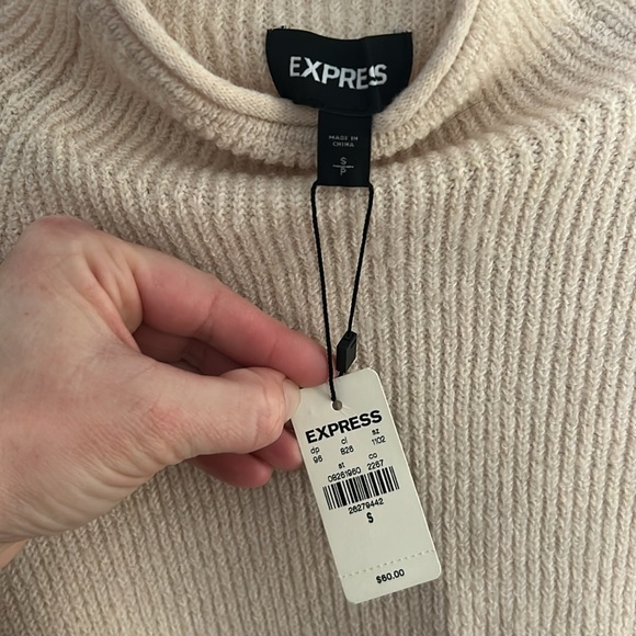 Express sweater - Picture 2 of 2